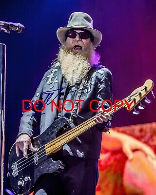 Dusty Hill - Autographed Signed 8 X10 Photo (zz-top) Reprint